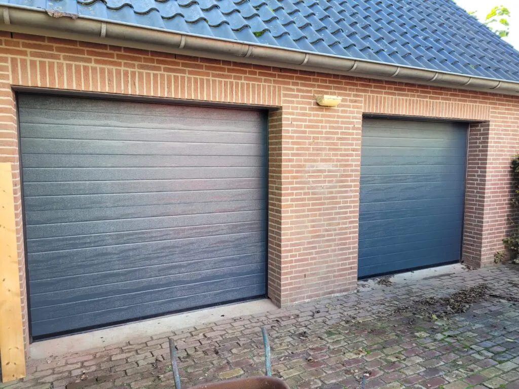 Garagedeuren van Van Binsbergen Montage